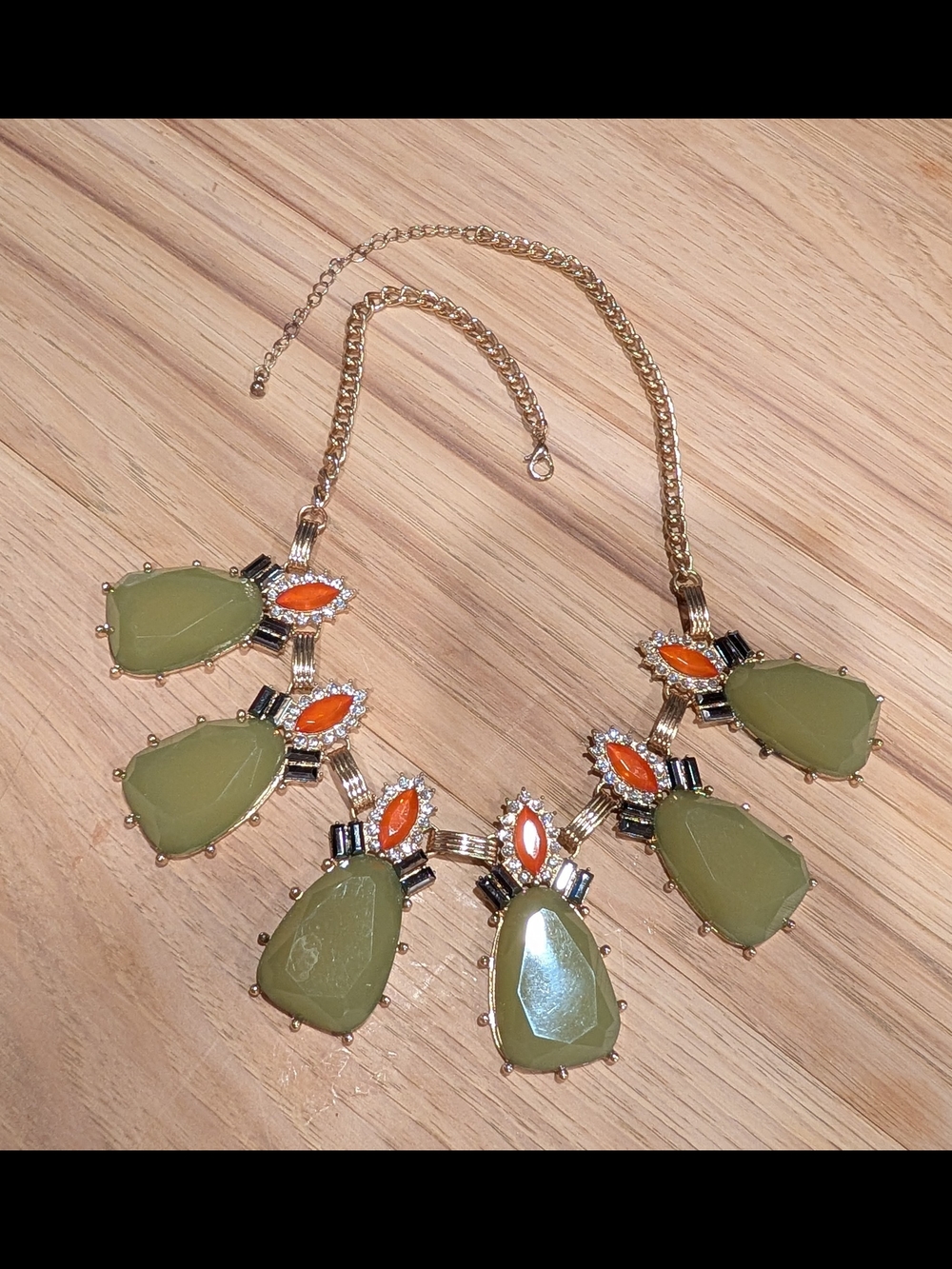 Source Unknown Gold-Tone Olive Green & Orange Statement Necklace